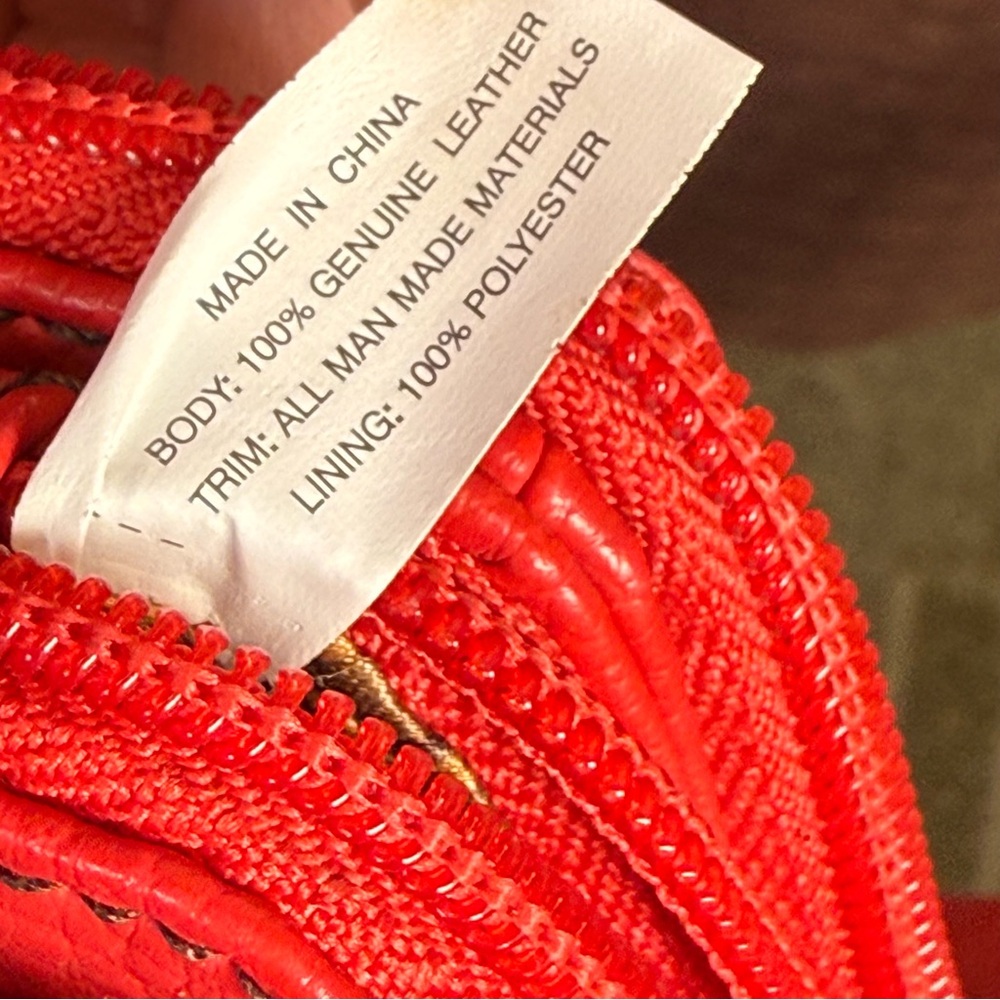 Tignanello Red Genuine Leather Crossbody Bag Pebbled Leather Small - Picture 8 of 13